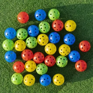 40-Hole PE One-Piece Golf Training Ball 42mm Diameter Multi-Color 80-90 Hardness