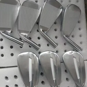 China 790 Golf Iron Heads Rubber Grip Forged Stainless Steel Blade 4 P Right Handed Unisex Waterproof Headcover Golf