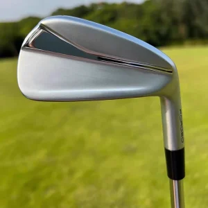 China 790 Golf Iron Heads Rubber Grip Forged Stainless Steel Blade 4 P Right Left Handed Women Men Golf Club Iron Set