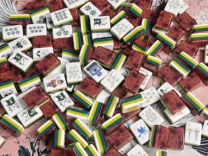 Country Club Golf Vacation American Mahjong Set 166pcs Burgundy Layer Acrylic Custom Wind Tile Golf Fan Holiday Gift