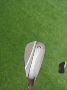 Deep Milled Grooves Forged Golf Sand Wedge High Spin Design Custom Logo Various Lofts for Greenside Shots