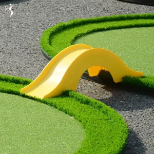 Durable Mini Golf Set Putting Green Obstacle Golf Practice Equipment for Children and Adults Golf Training