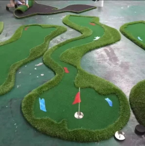 Factory 9 Hole Golf Green Custom Made Mini Golf Putting Green Indoor Outdoor Practice Portable Large Size Putting Mat