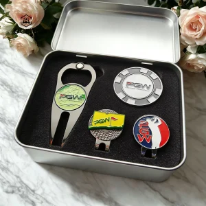 Factory Custom Golf Gift Set Divot Golf Tool Chips Poker Light and Portable Iron Golf Ball Marker