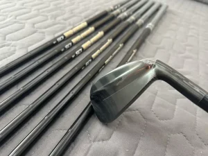 “Golf Irons Set #790# Forged Black Stainless Steel 4 P Right Hand Graphite Shaft Rubber Grip Game Improvement Clubs”