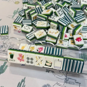 Green Golf Themed Double Layer American Mahjong Tiles Portable Custom Engraving Holiday Gift Game Kit