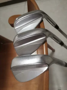 Lightweight Golf Short Game Wedge Forged Stainless Steel Head Adjustable Bounce OEM Customization for Distributors