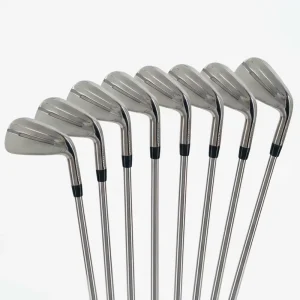 P790 Blade Golf Iron Set 4 PW Right Handed Stainless Steel Golf Clubs Customized Logo OEM