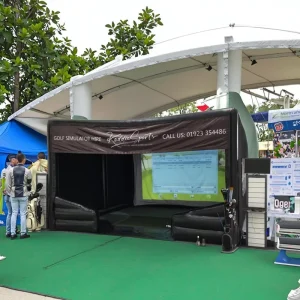 Powerful Toys Portable Inflatable Golf Field Mini Golf Course Outdoor Indoor Inflatable Golf Simulator Tent