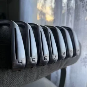 Right Handed Forged Golf Iron with Copper Stainless Steel Iron Head Portable Rubber Grip Headcover Dexterity Accessory