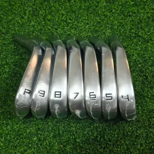 Right Handed Used Pro Golf Club Set for Ladies Kids & Juniors Portable Waterproof Iron Clubs with Headcover