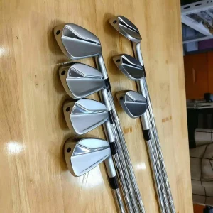 Unisex New 790 5th Gen High Forgiveness Iron Set 4 P 7pcs Right Hand Golf Clubs with Rubber Grips