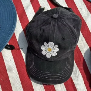 Unstructured Distressed Dad Hat Cotton Washed Dad Cap Outdoor Sport Trucker Hat with Custom Logo